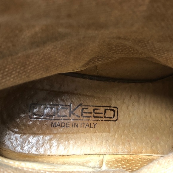 Lockeed Anthropologie slip on boots. Size 9. These are a little oversized. - Picture 9 of 10